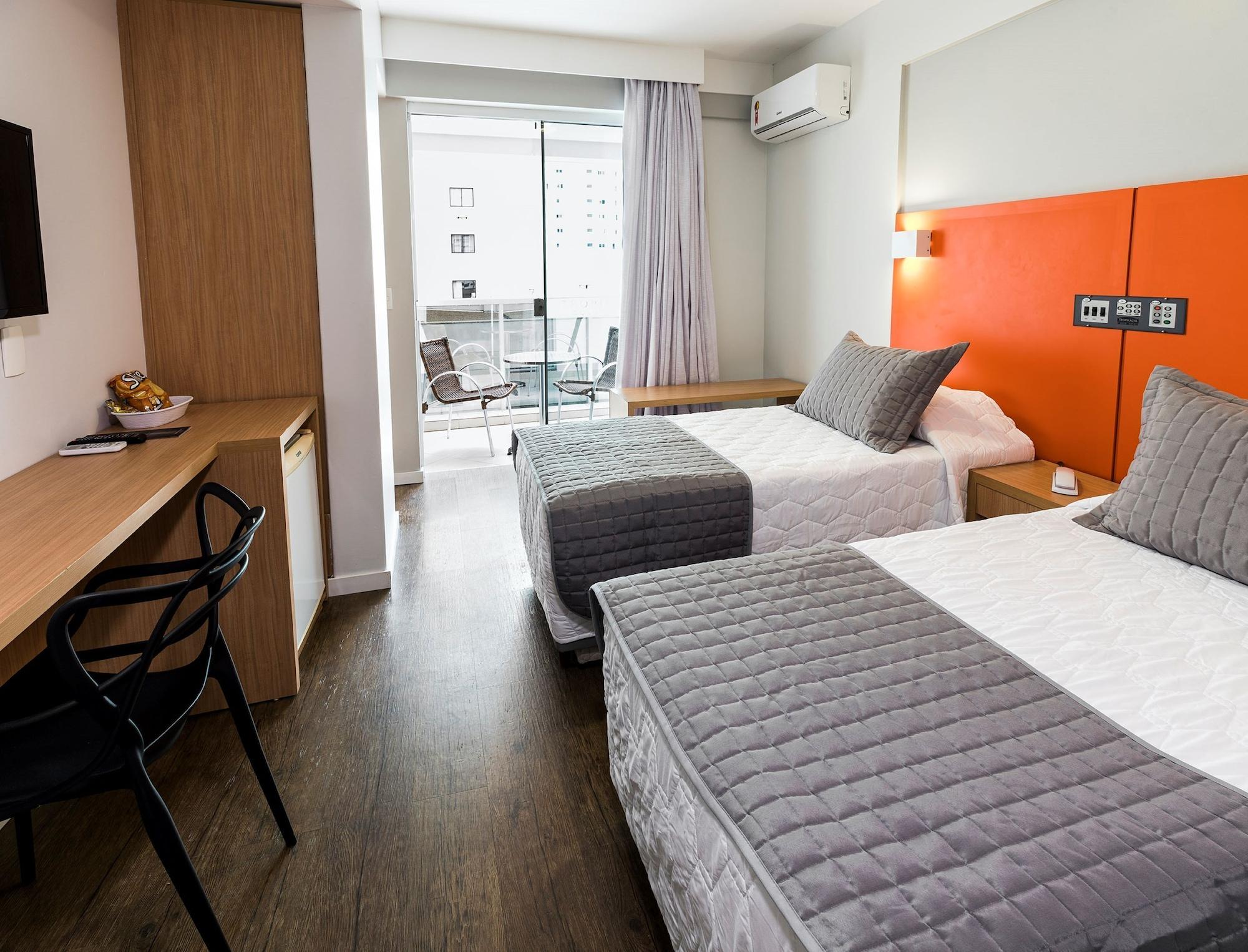 Tropikalya Gold Hotel Balneario Camboriu