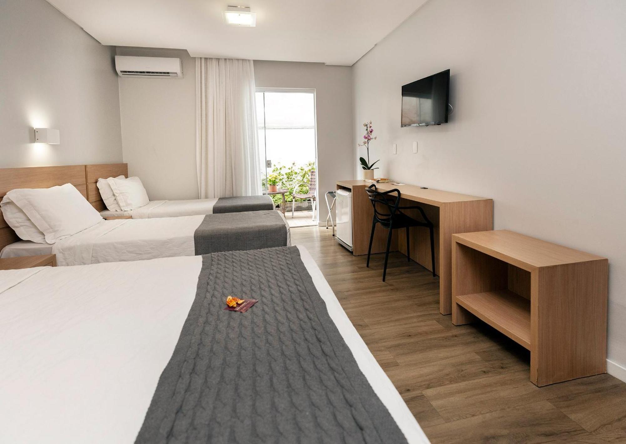 Tropikalya Gold Hotel Balneario Camboriu